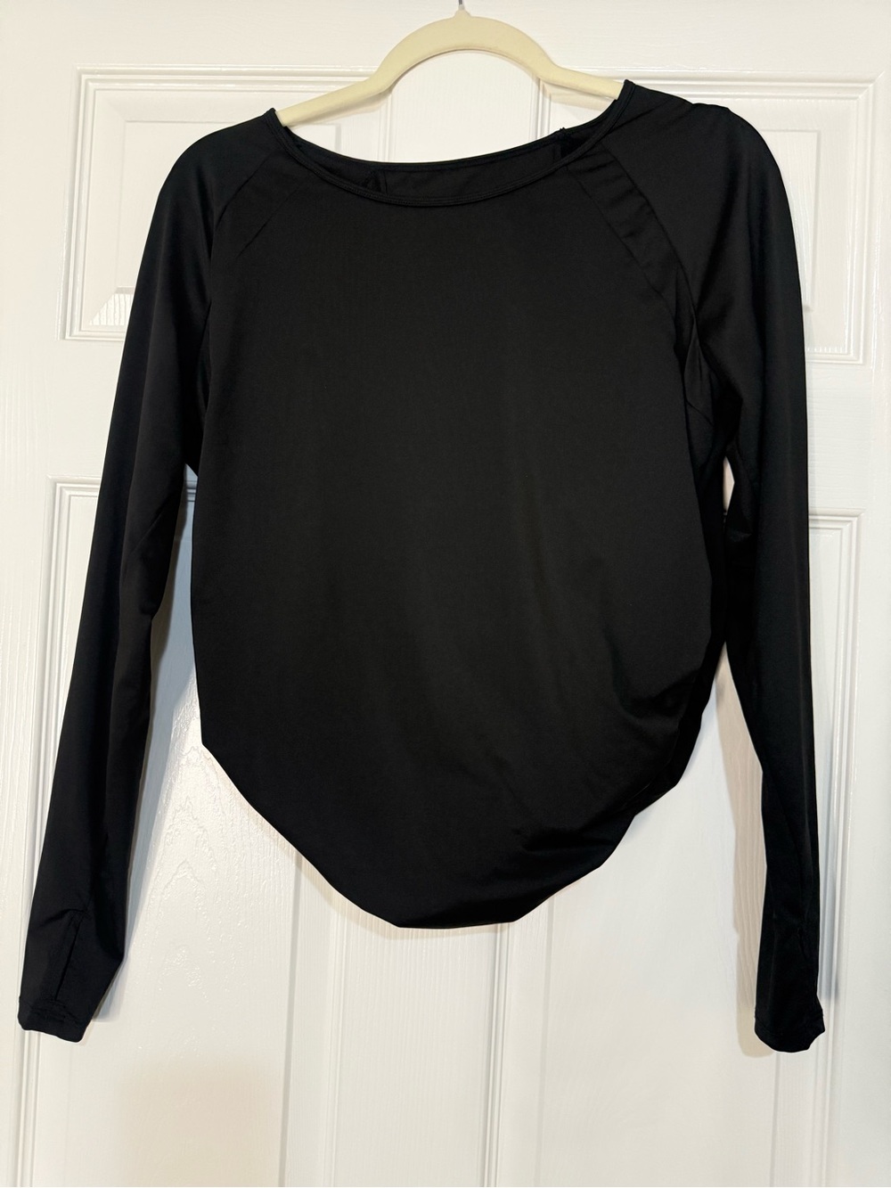 HALARA Black Long-Sleeve Crew Top